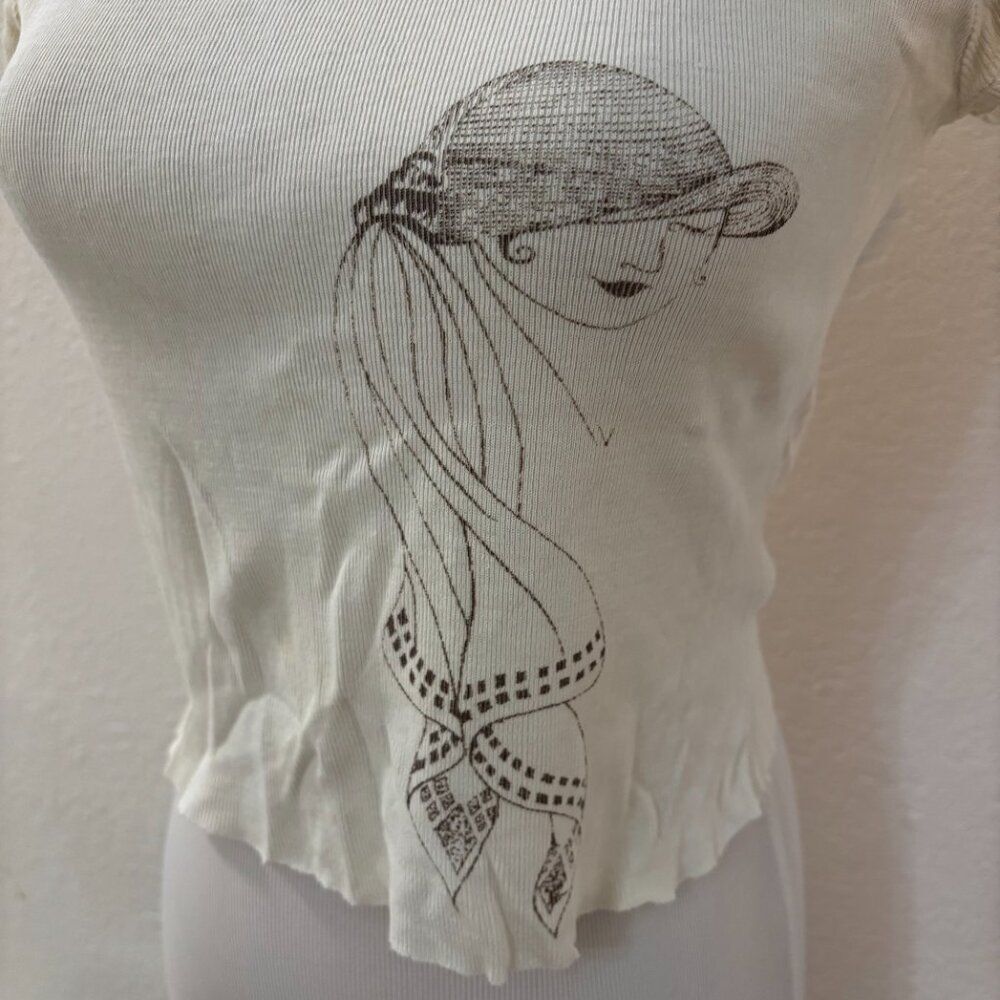 Cropped Graphic Tee - Picture 2 of 4